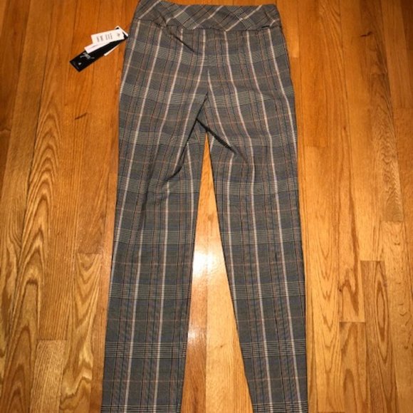 Up Pants Derby - Picture 2 of 3